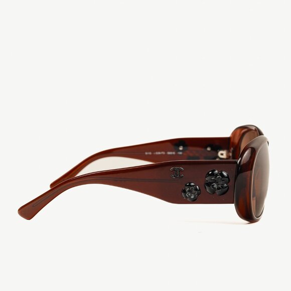 Chanel 5113 Brown Camellia-Detail Oversized Sunglasses - Picture 4 of 10